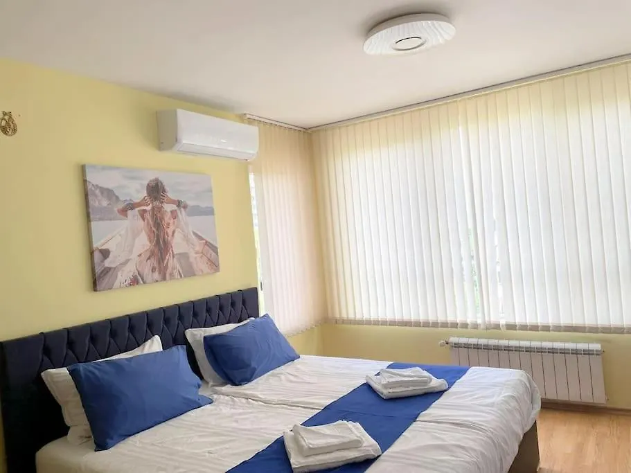 Blue Orchid Studio Near Airport & Free Parking Sofia Bulgaria